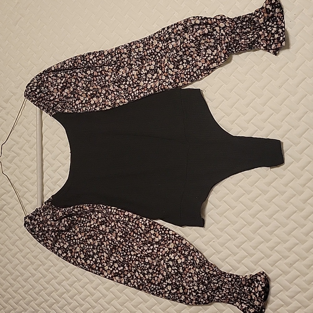 LILYMAES Black Bodysuit - Size S